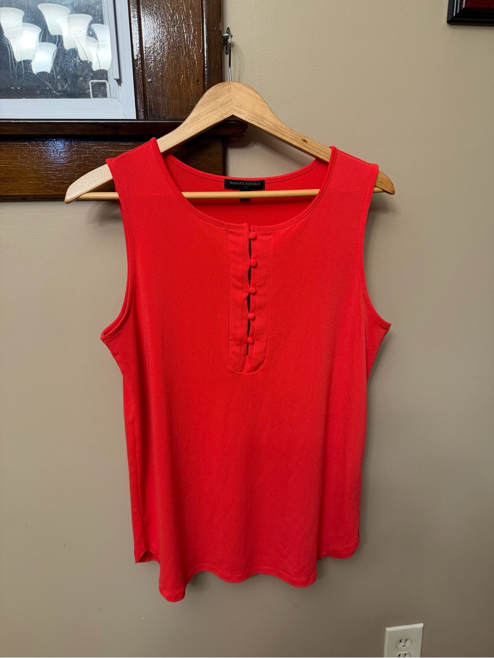 Banana Republic Bright Red Sleeveless Henley Shell